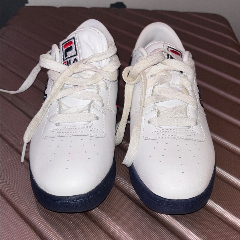 Fila White and Navy Classic Sneakers
